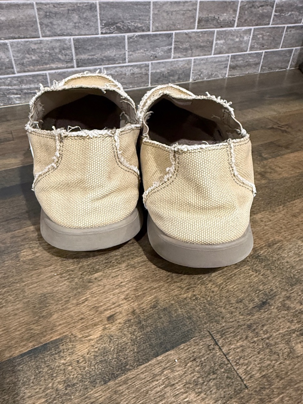 Crocs Santa Cruz Mens Loafers Tan Size 12 READ DESCRIOTION - Picture 6 of 11